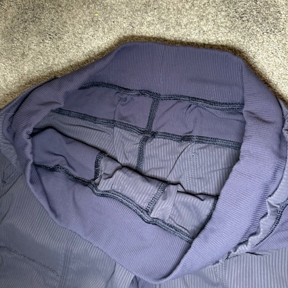 Lululemon Dance Studio Pant Women 8 Purple Pinstripe Ruched Tapered Jogger - Picture 4 of 10